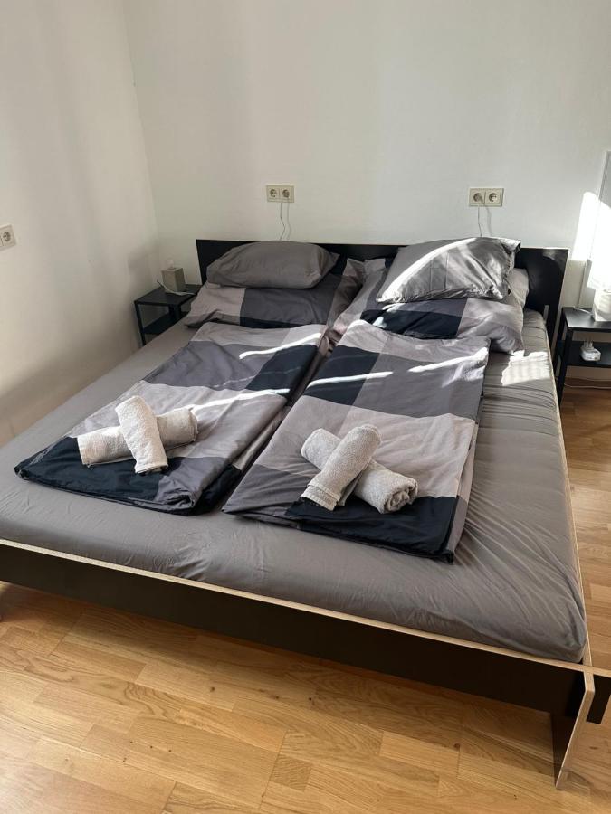 Central Plaza Mini Apartment 1 Bruck an der Leitha Exteriér fotografie